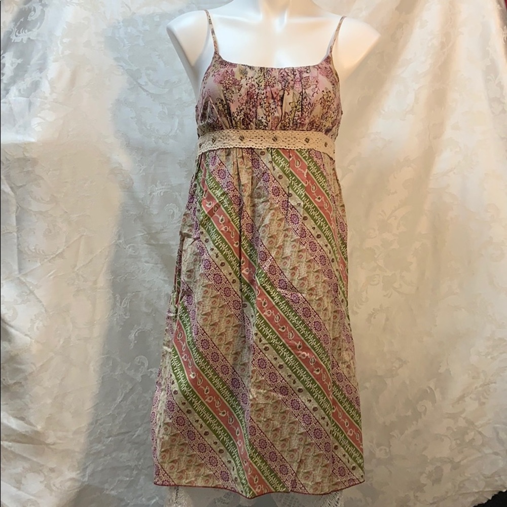 VTG Women’s Dress Medium